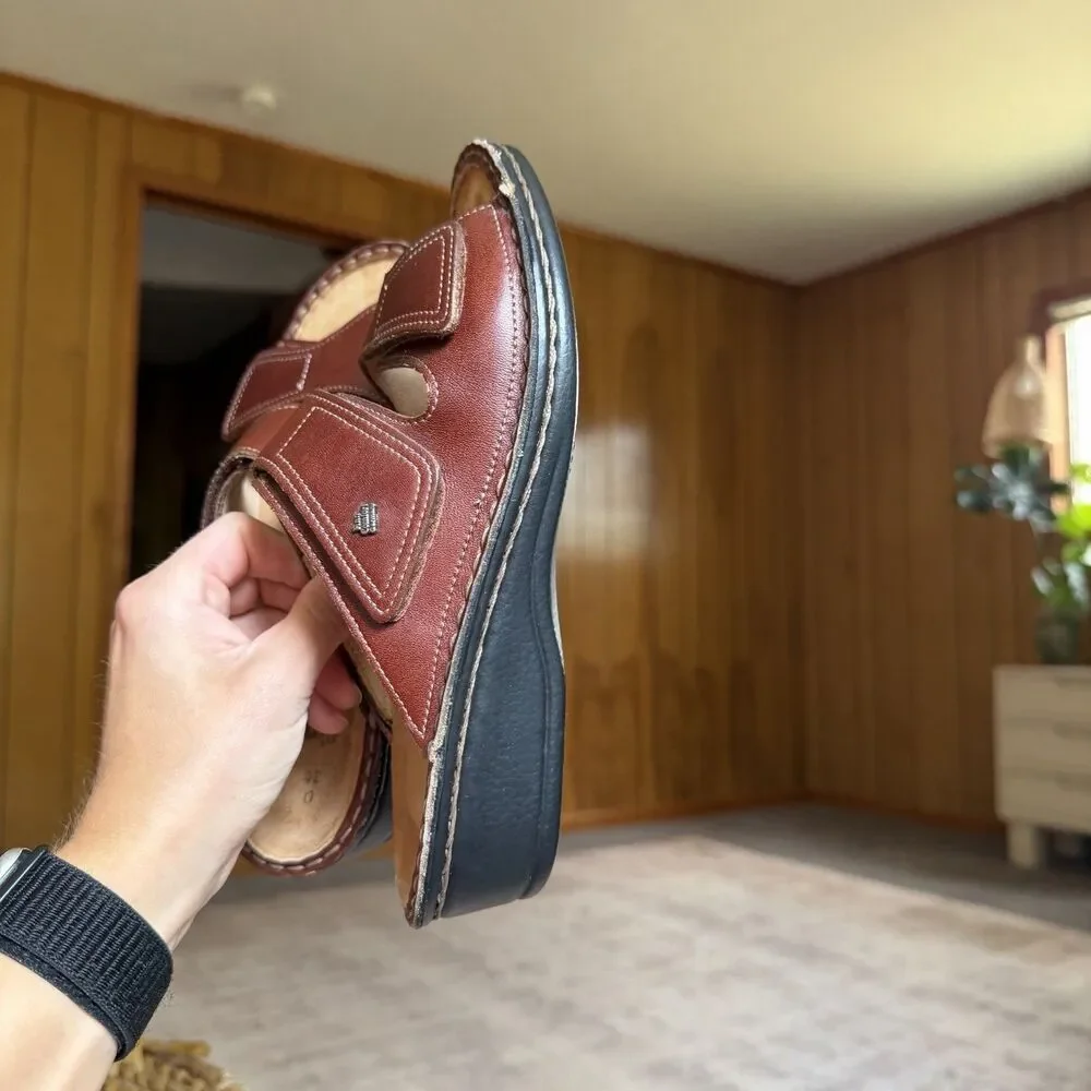Finn Comfort msrp $245